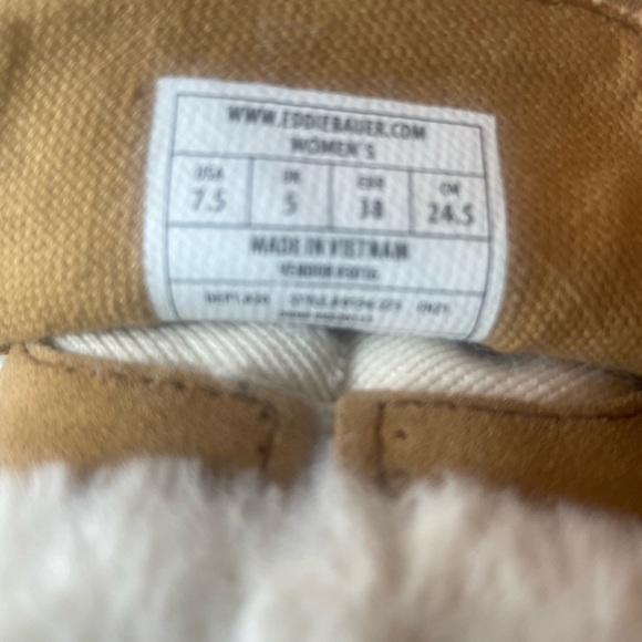 Eddie Bauer shoes. Slip on. Light Brown Suede. Fuzzy inside. - Picture 4 of 4